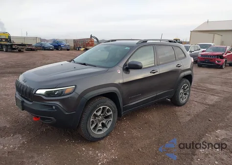2020 Jeep Cherokee Trailhawk 4X4 from USA, damaged, VIN 1C4PJMBX4LD527047
